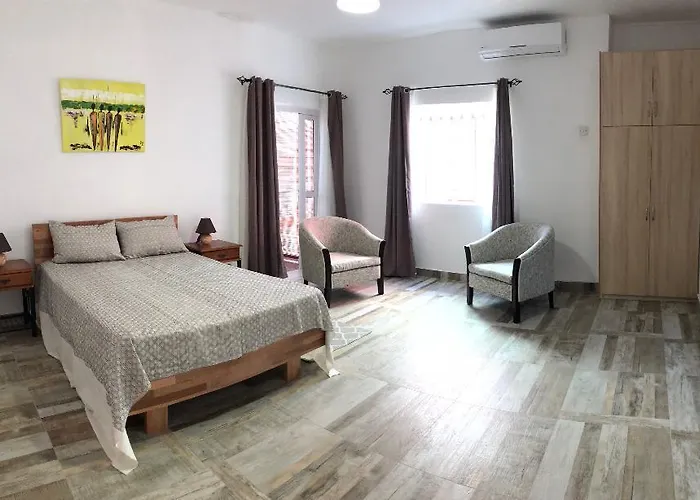 Kays Residence